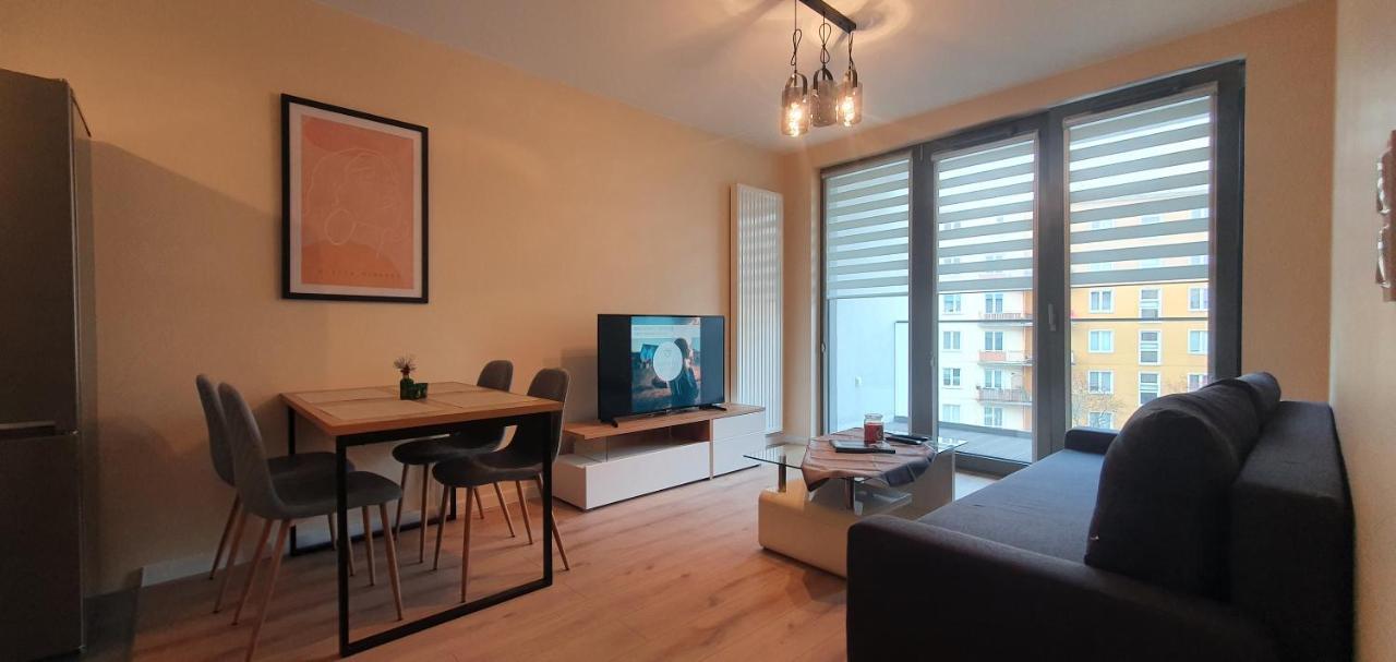 그디니아 Apartament Kazart.Pl 5 Centurm/Plac Unii 아파트 외부 사진